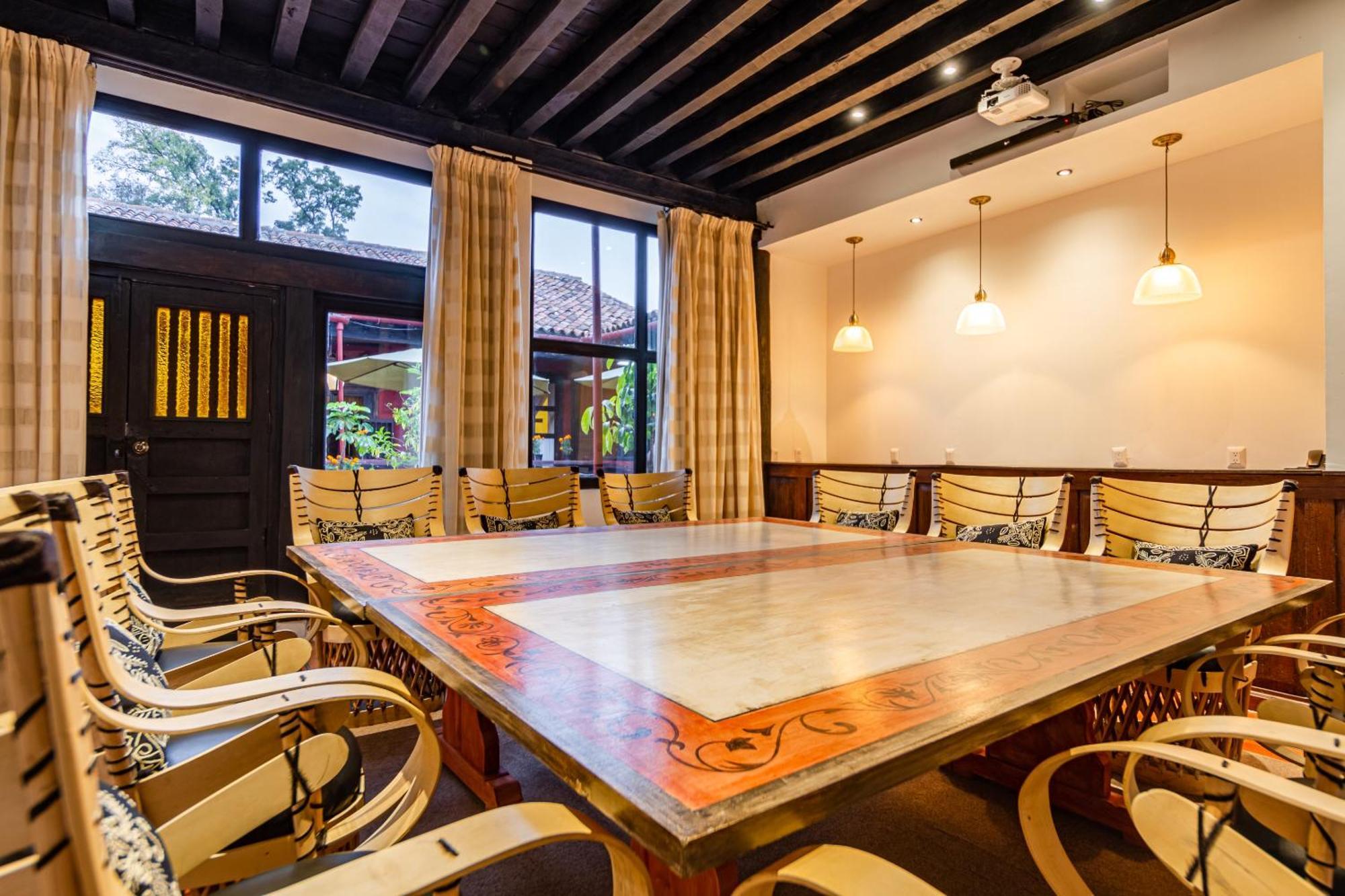 Hotel Mansion Iturbe ปาทซ์คูเอโร ภายนอก รูปภาพ
