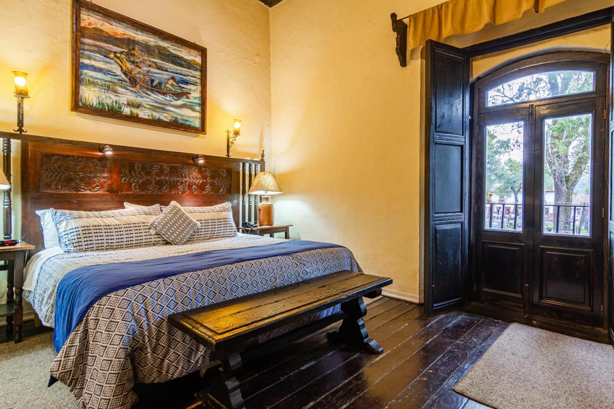 Hotel Mansion Iturbe ปาทซ์คูเอโร ภายนอก รูปภาพ